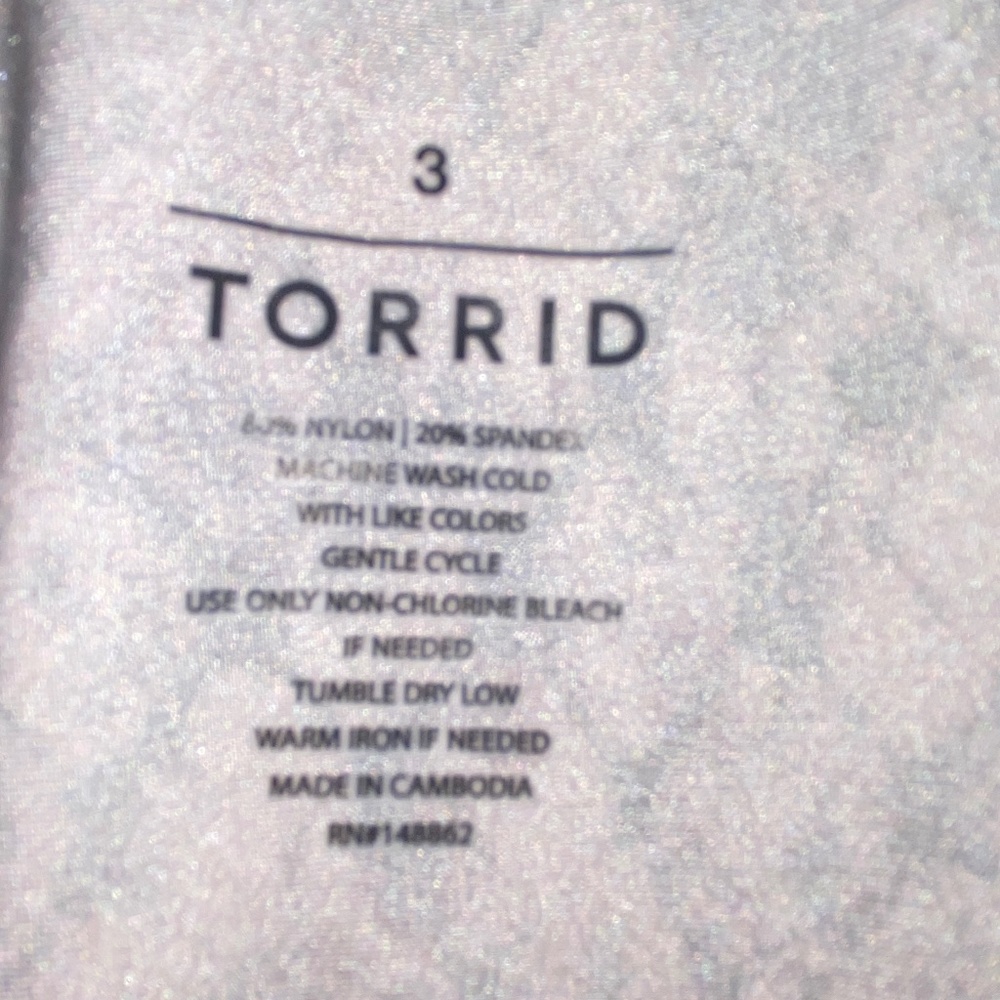 Torrid Snake Print Cropped Leggings - Picture 3 of 5